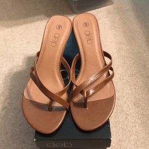 Brown heeled sandal